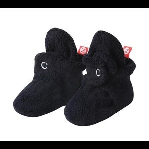 Zutano fleece booties